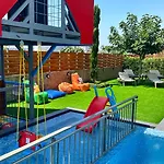 فيلة Drvillasuits Casa Riva *