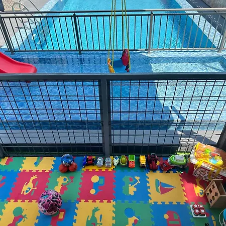 Drvillasuits Casa Riva וילה באלאק